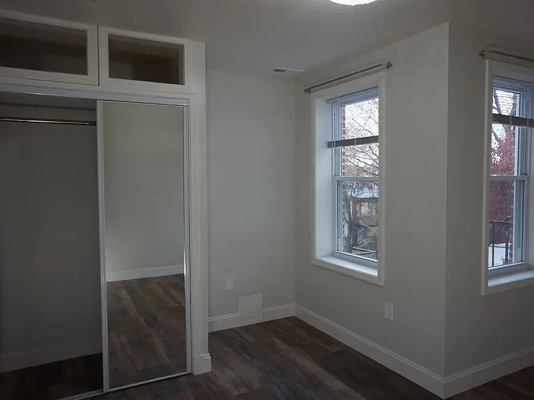 1520 Hollins St #3 — Photo 54