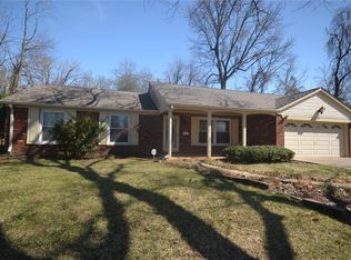 41 Country Club Pl, Belleville, IL