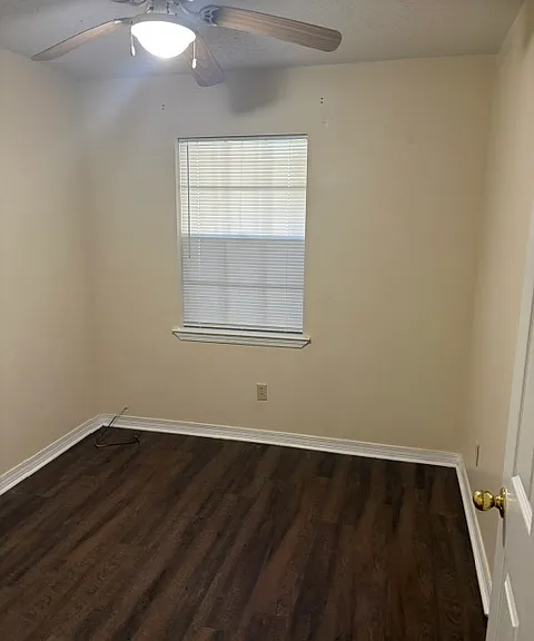 11514 Harris Dr — Photo 8
