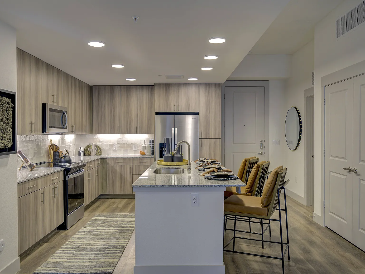 Alexan Rivercrest — Photo 4