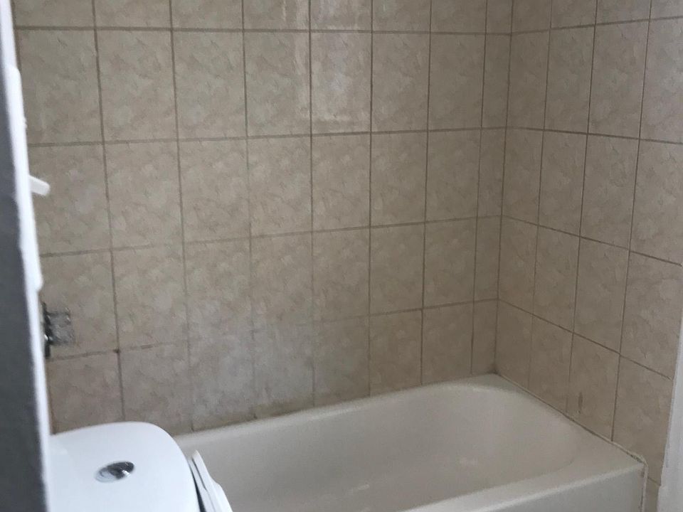 1st image of 5849 Market St #2B