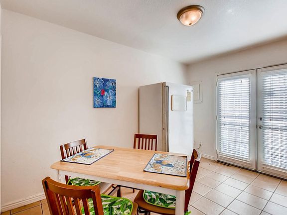 4th image of 4403 S Lowell Blvd