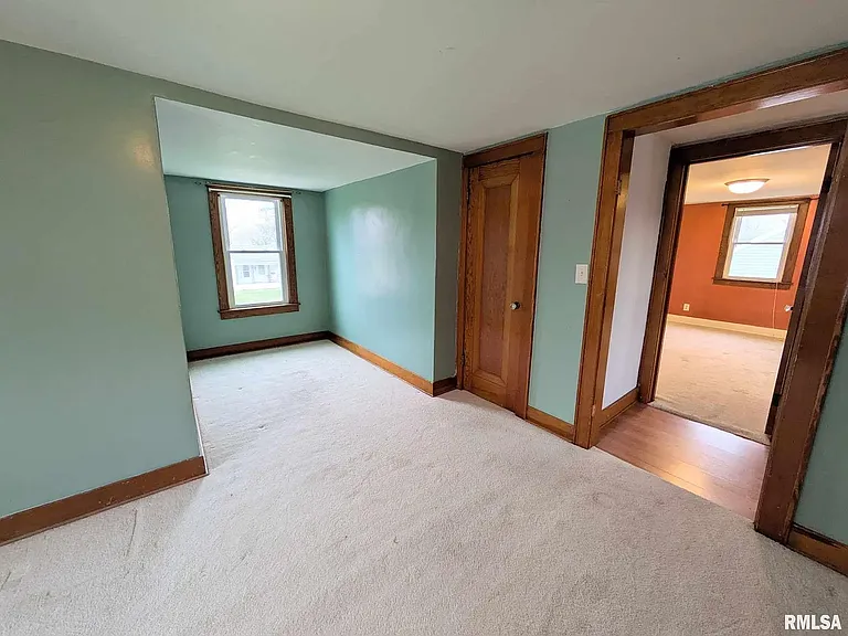 304 Redbud Dr — Photo 27