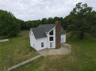 10029 N Graphic Cutoff, Mountainburg, AR 72946