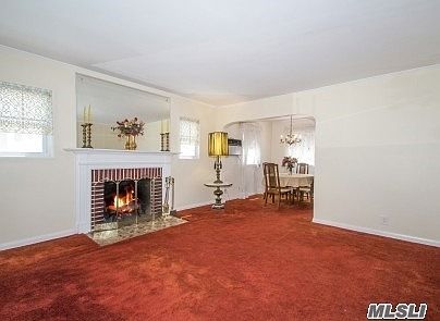 4th image of 58 Laurel Dr