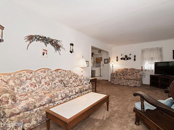2nd image of 24 Annanias Ave