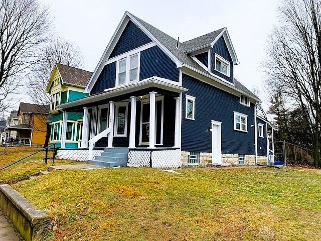 1st image of 22 Dayton Ave