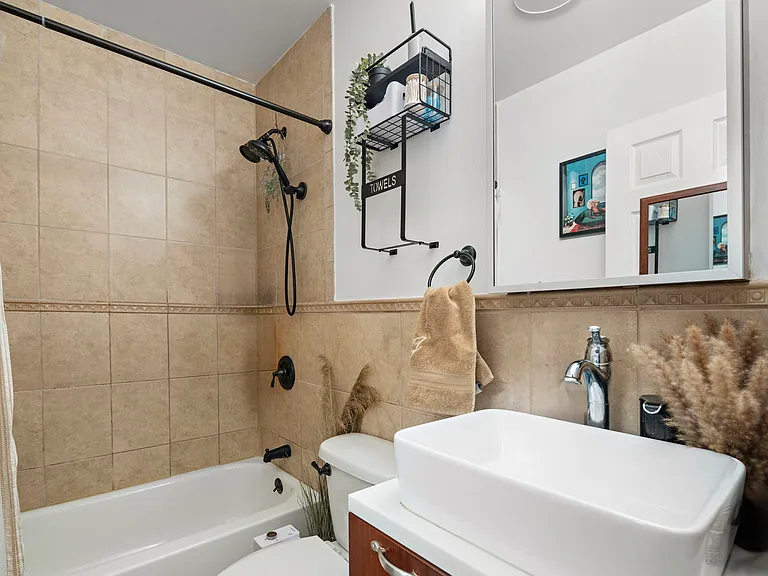 42 Prospect St #1D — Photo 4