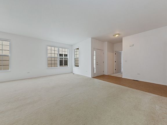 5th image of 21249 Montclare Lake Dr