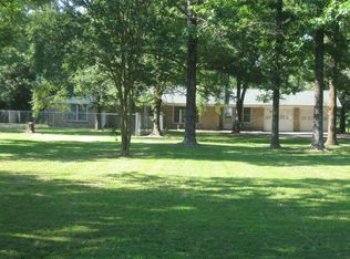 5926 E Trotter Rd, Stuttgart, AR 72160