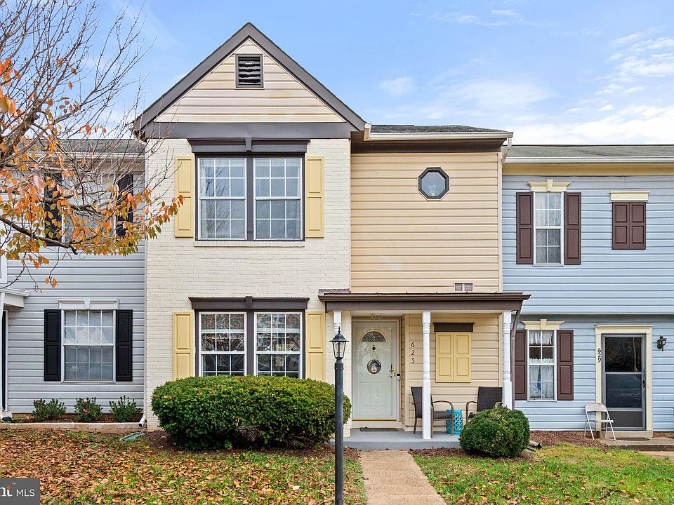 1st image of 625 Bridlewood Dr