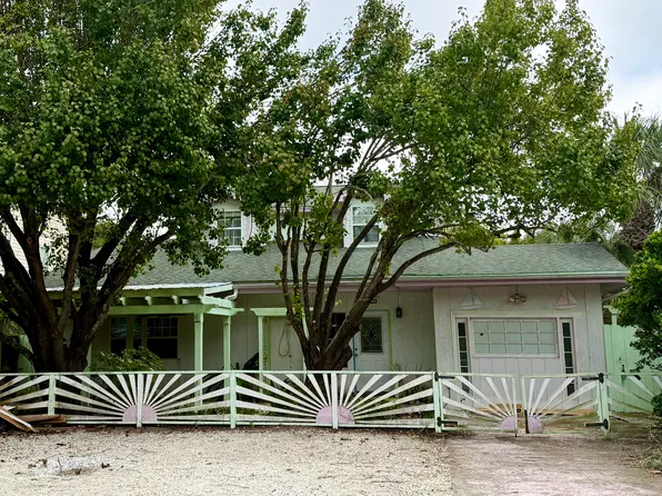 1410 Miller Ave, Tybee Island, GA 31328