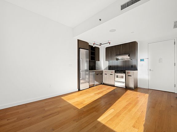 3rd image of 54 Noll St #954