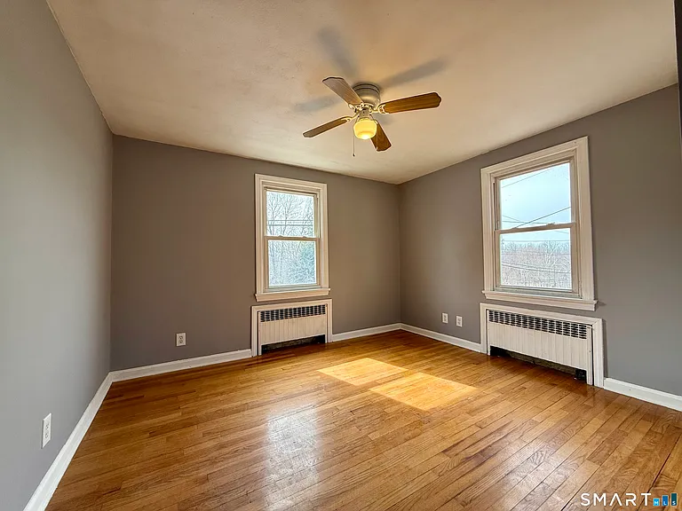 37 Alexander Ave #1 — Photo 7