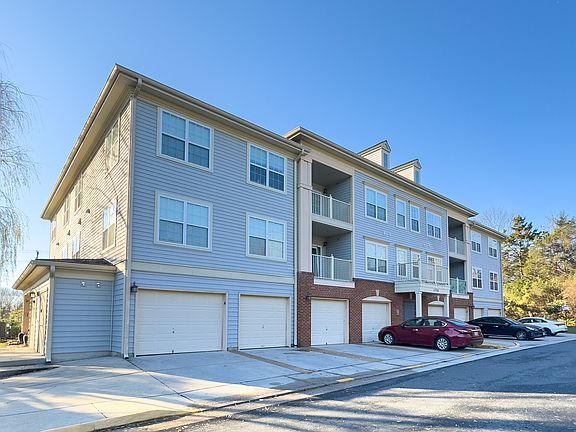 3rd image of 11328 Westbrook Mill Ln