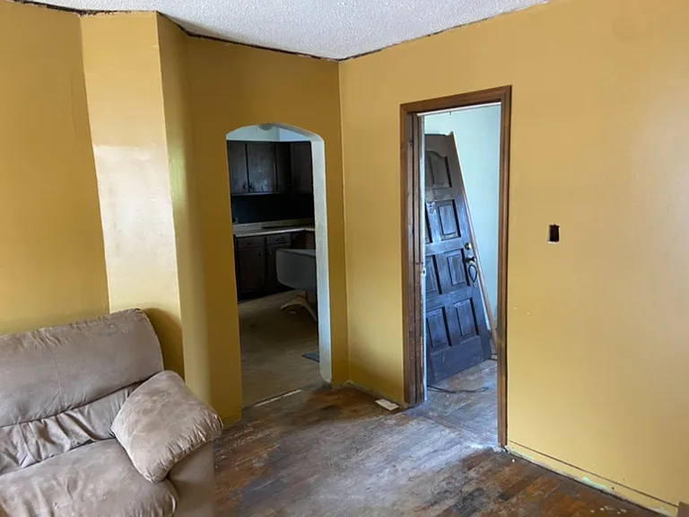 601 N Madison St — Photo 7