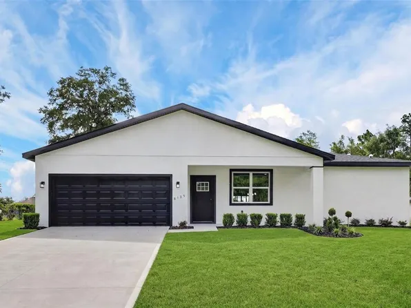 8135 N Tiny Lily Dr, Citrus Springs, FL 34434