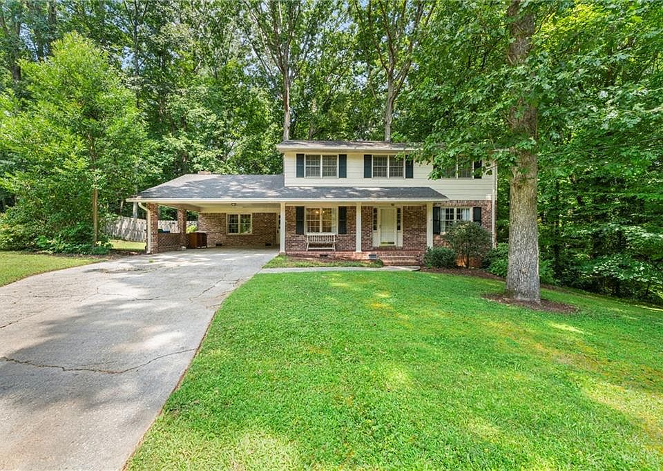 1st image of 3926 Stonegate Dr
