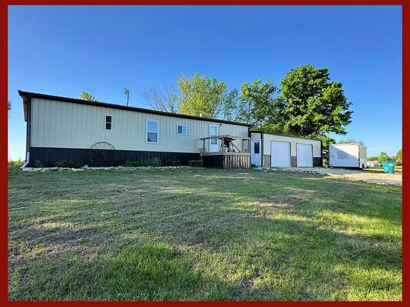 49615 Peach Rd, Milan, MO 63556