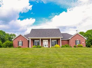 1909 Hunters Haven Dr, Lohman, MO 65053