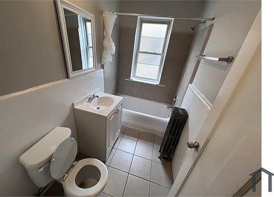 3rd image of 7635 S East End Ave #7637-3W