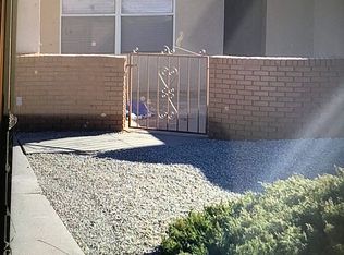 190 Lisbon Ave SE, Rio Rancho, NM 87124