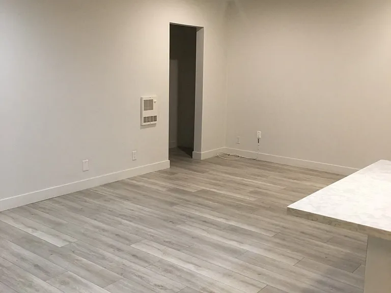The Azul Apartments — Photo 10