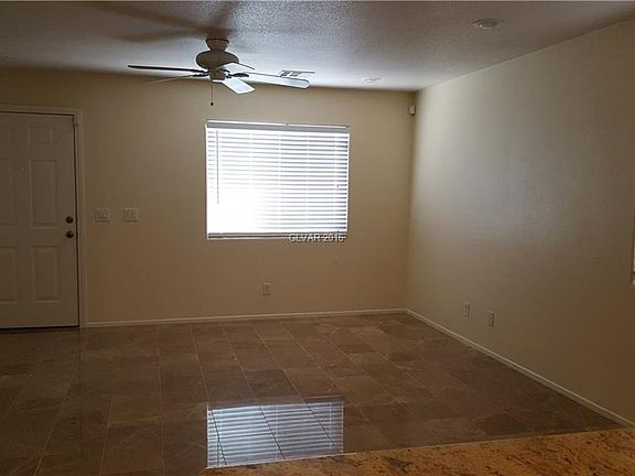 3rd image of 10373 Fancy Fern St