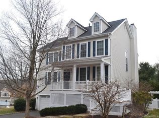 15 Gettysburg Rd, Southbury, CT 06488