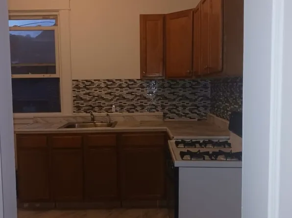 (undisclosed Address), Bronx, NY 10466