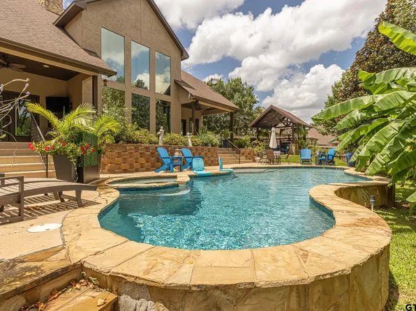 6724 Sherbrooke Dr, Tyler, TX 75703