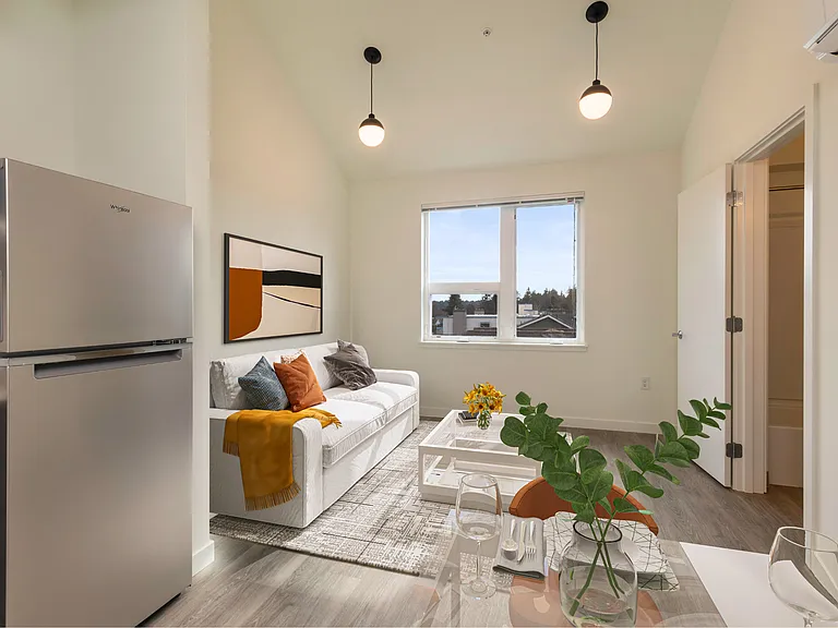 Lake City Lofts — Photo 6