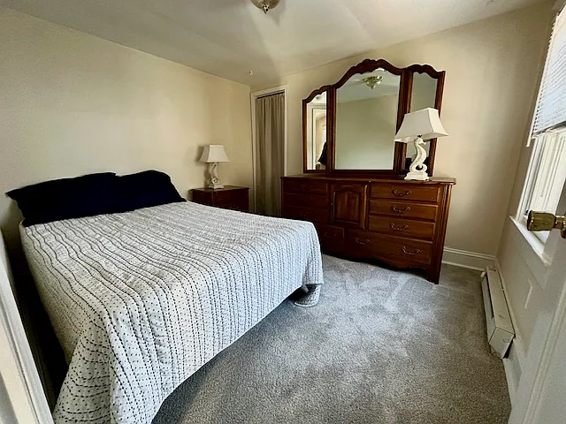 411 W College Ave #B — Photo 8