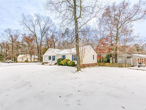 4th image of 8171 Angela Nicole Ln