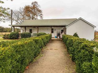 365 Bond Rd, Galatia, IL 62935