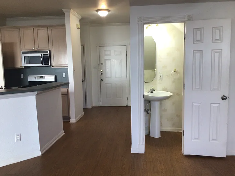 2913 Whisper Oaks Ln #A — Photo 16