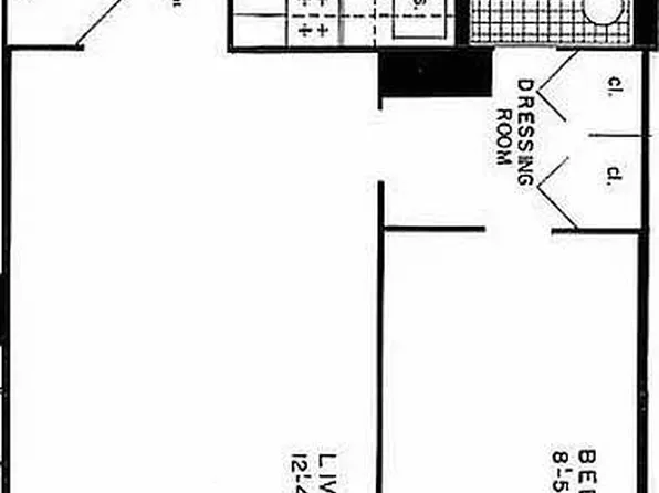 245 East 19th Street 4M image 3 of 3