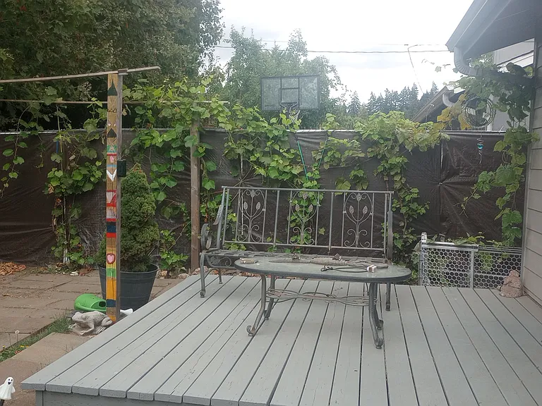 1015 Clinton Dr — Photo 6