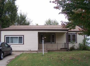 2320 S Green St, Wichita, KS 67211