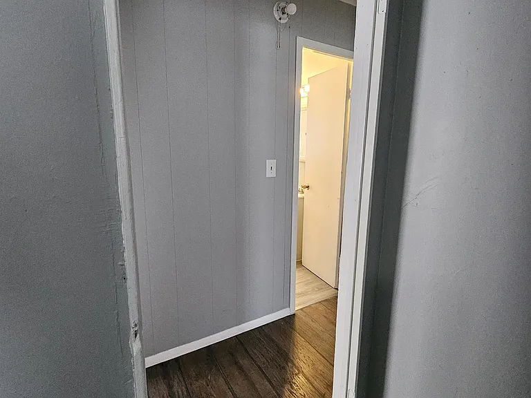 3044 Manor Ct — Photo 6