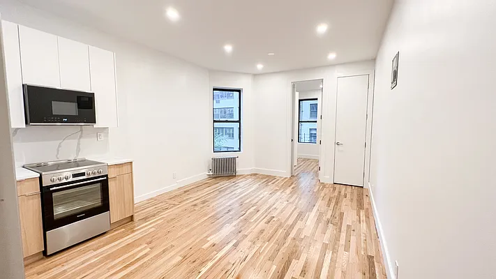 Rented by Brighton Management | media 8