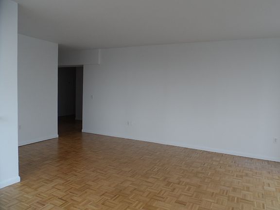 living Room alcove