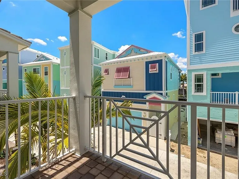 5865 Shell Cove Dr #105 — Photo 12