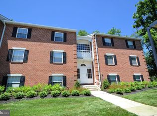 8 Stapleton Ct APT 102, Lutherville Timonium, MD 21093