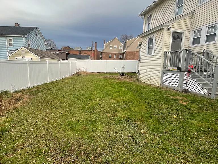 11 Clearfield Rd — Photo 5