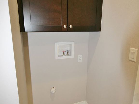 5th image of 2624 E 14th St Unit A