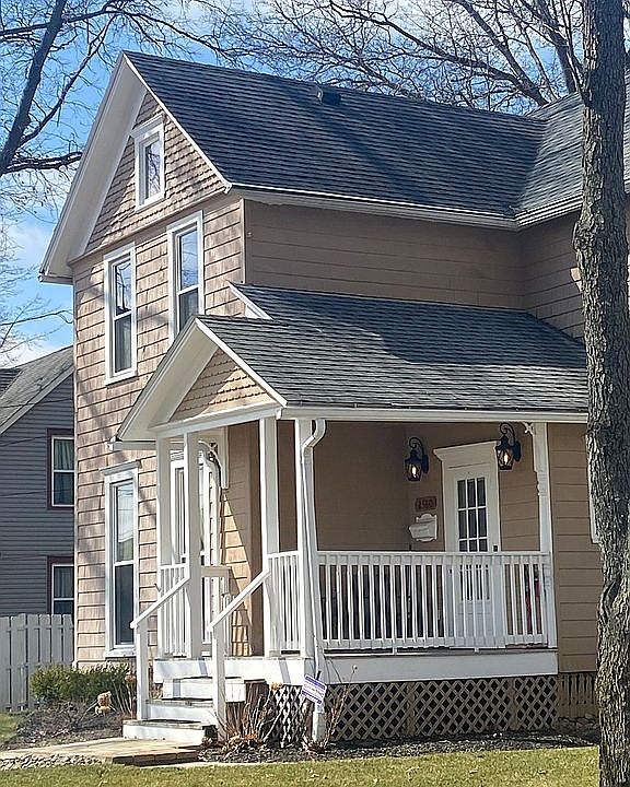1st image of 2360 4th St