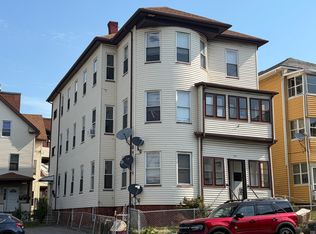 109 Endicott St APT 3, Worcester, MA 01610
