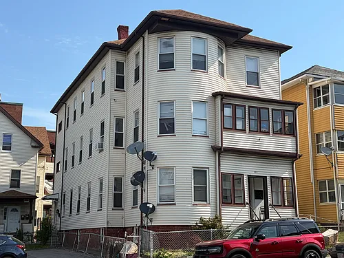 109 Endicott St #3 Photo 1