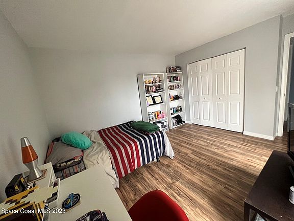 3rd image of 4618 Kaileen Cir NE